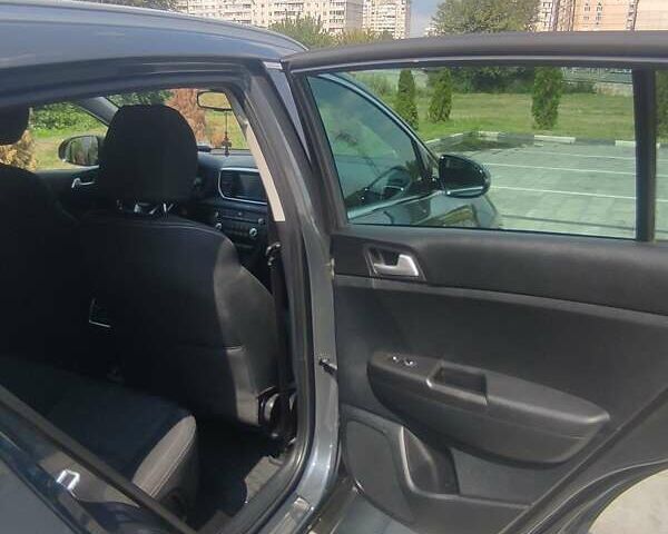 Серый Киа Sportage, объемом двигателя 1.59 л и пробегом 83 тыс. км за 20500 $, фото 3 на Automoto.ua