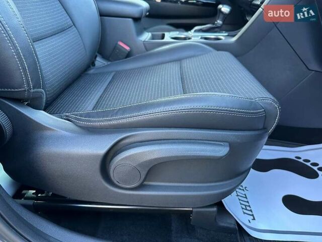 Серый Киа Sportage, объемом двигателя 2 л и пробегом 83 тыс. км за 26200 $, фото 63 на Automoto.ua