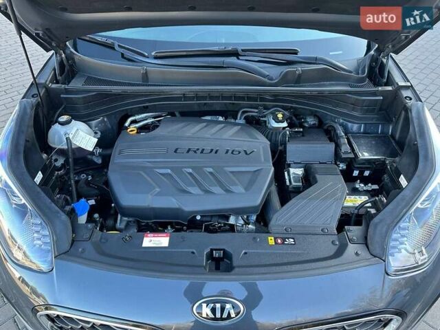 Серый Киа Sportage, объемом двигателя 2 л и пробегом 83 тыс. км за 26200 $, фото 91 на Automoto.ua