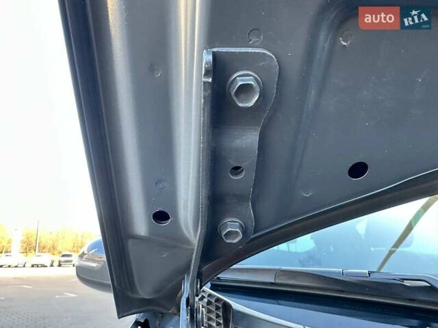 Серый Киа Sportage, объемом двигателя 2 л и пробегом 83 тыс. км за 26200 $, фото 96 на Automoto.ua