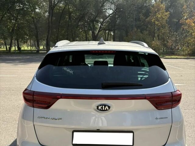 Серый Киа Sportage, объемом двигателя 2.4 л и пробегом 125 тыс. км за 12300 $, фото 6 на Automoto.ua