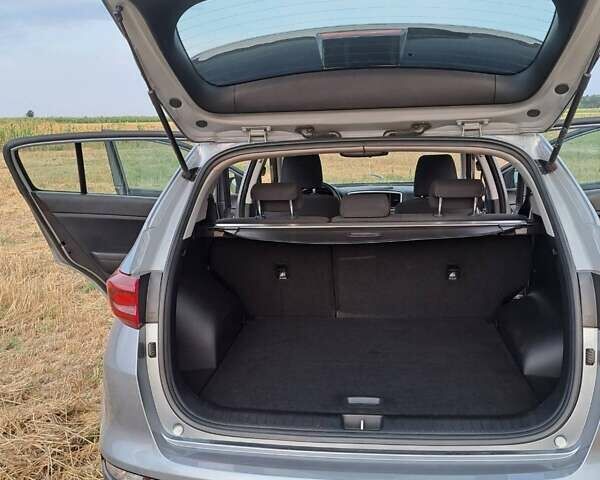 Серый Киа Sportage, объемом двигателя 1.59 л и пробегом 109 тыс. км за 17800 $, фото 6 на Automoto.ua