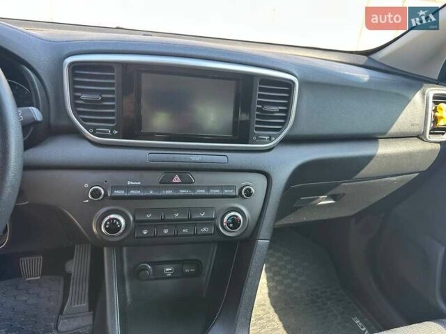 Серый Киа Sportage, объемом двигателя 1.59 л и пробегом 73 тыс. км за 18300 $, фото 32 на Automoto.ua