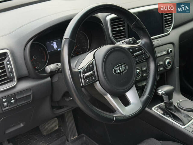 Сірий Кіа Sportage, об'ємом двигуна 1.59 л та пробігом 33 тис. км за 19999 $, фото 15 на Automoto.ua