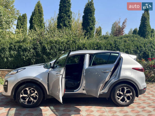 Серый Киа Sportage, объемом двигателя 1.59 л и пробегом 77 тыс. км за 19700 $, фото 5 на Automoto.ua