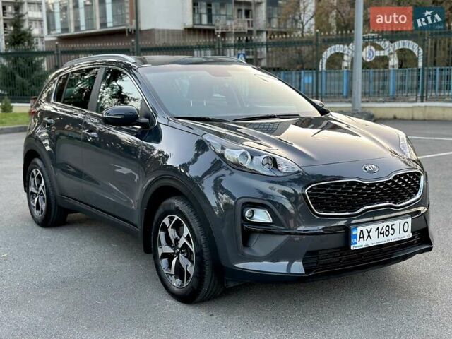 Киа Sportage 2021 в Харькове на Automoto.ua Серый Киа Sportage, объемом двигателя 1.59 л и пробегом 21 тыс. км за 19900 $, фото 7 на Automoto.ua
