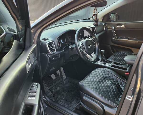 Киа Sportage 2021 в Киеве на Automoto.ua Серый Киа Sportage, объемом двигателя 1.59 л и пробегом 83 тыс. км за 22500 $, фото 7 на Automoto.ua