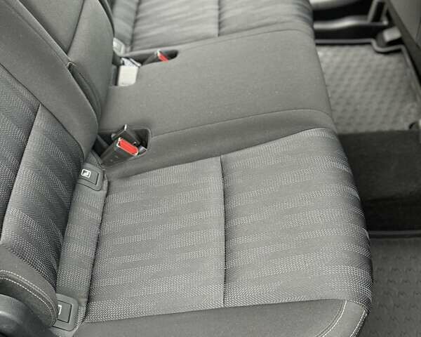 Сірий Кіа Sportage, об'ємом двигуна 1.59 л та пробігом 48 тис. км за 19500 $, фото 66 на Automoto.ua