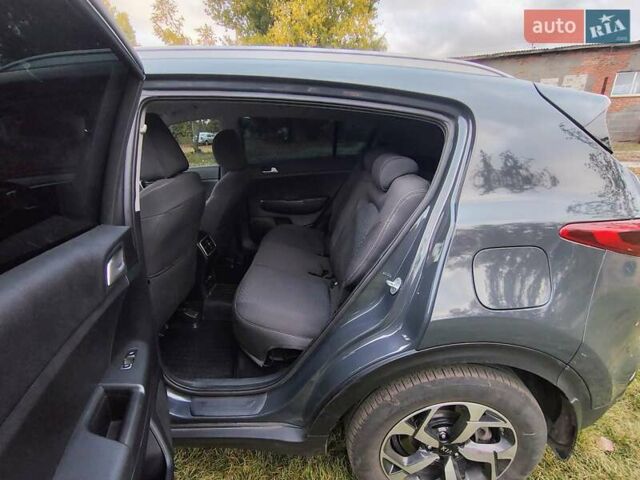 Серый Киа Sportage, объемом двигателя 1.59 л и пробегом 32 тыс. км за 19640 $, фото 14 на Automoto.ua
