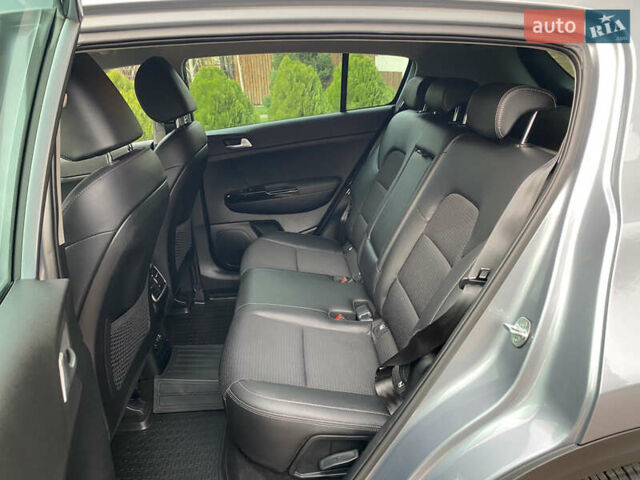 Серый Киа Sportage, объемом двигателя 1.59 л и пробегом 10 тыс. км за 25000 $, фото 21 на Automoto.ua