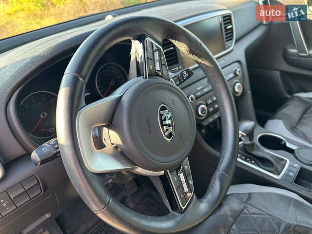 Серый Киа Sportage, объемом двигателя 1.59 л и пробегом 55 тыс. км за 21800 $, фото 11 на Automoto.ua