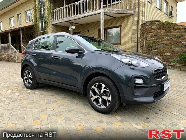 Серый Киа Sportage, объемом двигателя 1.6 л и пробегом 10 тыс. км за 20500 $, фото 2 на Automoto.ua