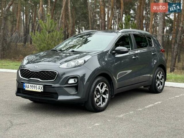 Сірий Кіа Sportage, об'ємом двигуна 1.59 л та пробігом 48 тис. км за 19500 $, фото 1 на Automoto.ua