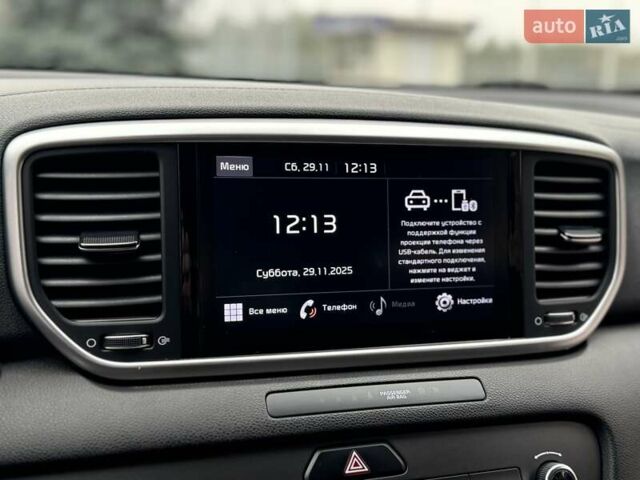 Сірий Кіа Sportage, об'ємом двигуна 1.59 л та пробігом 48 тис. км за 19500 $, фото 45 на Automoto.ua