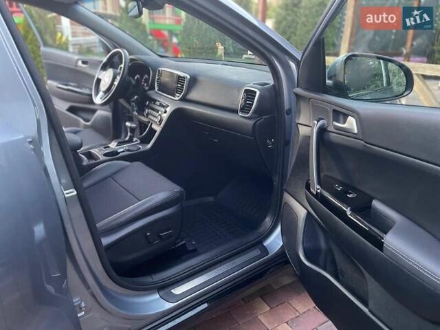 Серый Киа Sportage, объемом двигателя 1.59 л и пробегом 13 тыс. км за 25000 $, фото 18 на Automoto.ua