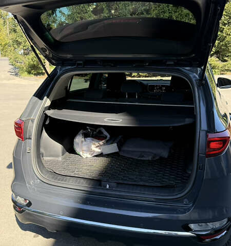 Серый Киа Sportage, объемом двигателя 1.6 л и пробегом 130 тыс. км за 17900 $, фото 28 на Automoto.ua