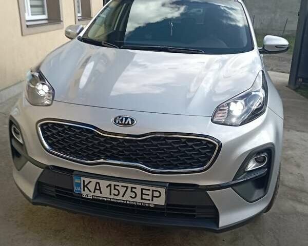 Сірий Кіа Sportage, об'ємом двигуна 1.59 л та пробігом 6 тис. км за 20500 $, фото 4 на Automoto.ua