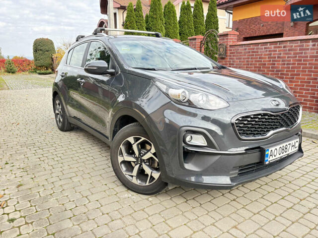 Киа Sportage 2021 в Ужгороде на Automoto.ua Серый Киа Sportage, объемом двигателя 1.59 л и пробегом 130 тыс. км за 19500 $, фото 2 на Automoto.ua
