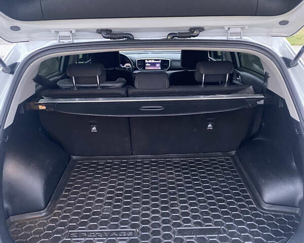 Серый Киа Sportage, объемом двигателя 1.59 л и пробегом 90 тыс. км за 19700 $, фото 19 на Automoto.ua