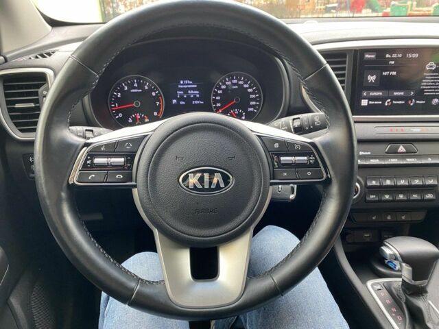 Серый Киа Sportage, объемом двигателя 1.6 л и пробегом 43 тыс. км за 20000 $, фото 7 на Automoto.ua