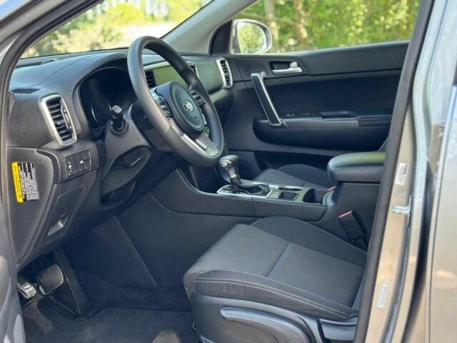 Сірий Кіа Sportage, об'ємом двигуна 2.4 л та пробігом 88 тис. км за 14000 $, фото 12 на Automoto.ua