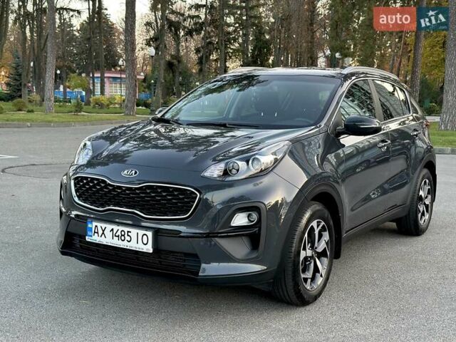 Киа Sportage 2021 в Харькове на Automoto.ua Серый Киа Sportage, объемом двигателя 1.59 л и пробегом 21 тыс. км за 19900 $, фото 1 на Automoto.ua