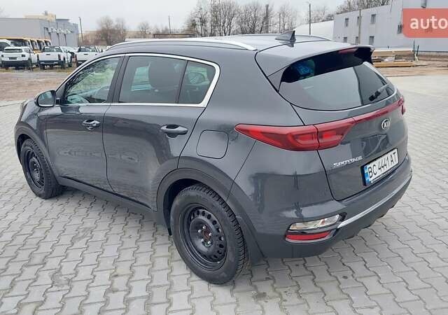 Сірий Кіа Sportage, об'ємом двигуна 1.59 л та пробігом 73 тис. км за 19000 $, фото 12 на Automoto.ua