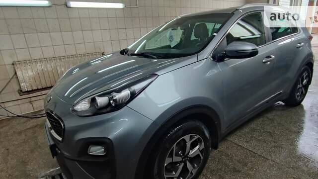 Сірий Кіа Sportage, об'ємом двигуна 1.6 л та пробігом 180 тис. км за 23000 $, фото 10 на Automoto.ua