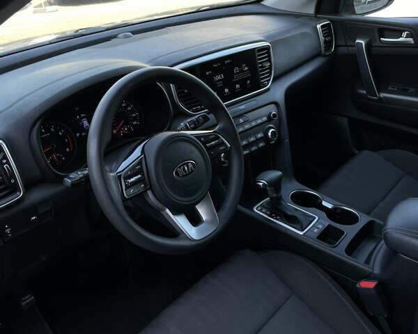 Сірий Кіа Sportage, об'ємом двигуна 2.36 л та пробігом 90 тис. км за 21000 $, фото 9 на Automoto.ua