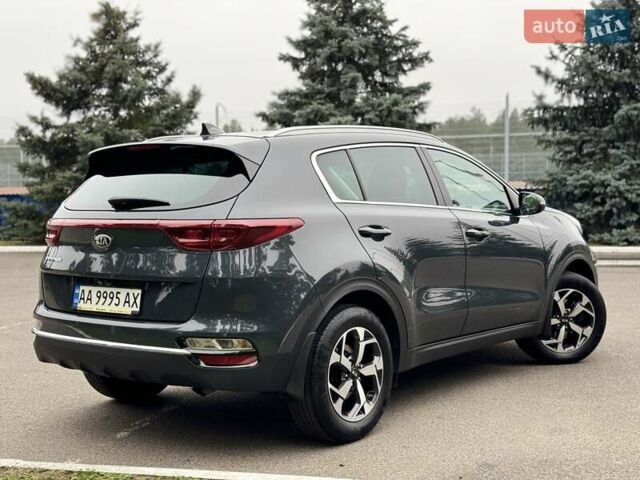 Сірий Кіа Sportage, об'ємом двигуна 1.59 л та пробігом 48 тис. км за 19500 $, фото 9 на Automoto.ua