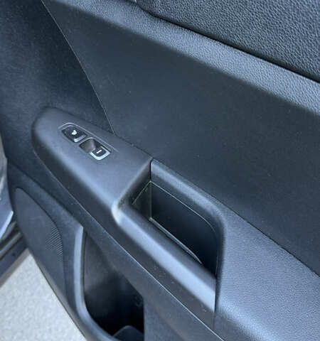 Серый Киа Sportage, объемом двигателя 1.6 л и пробегом 130 тыс. км за 17900 $, фото 30 на Automoto.ua