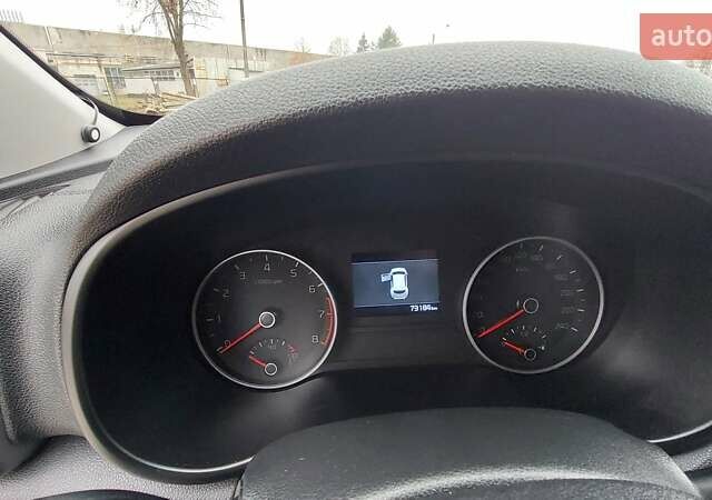 Сірий Кіа Sportage, об'ємом двигуна 1.59 л та пробігом 73 тис. км за 19000 $, фото 24 на Automoto.ua