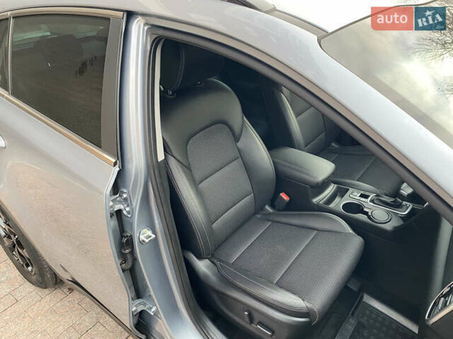 Серый Киа Sportage, объемом двигателя 1.59 л и пробегом 10 тыс. км за 25000 $, фото 27 на Automoto.ua