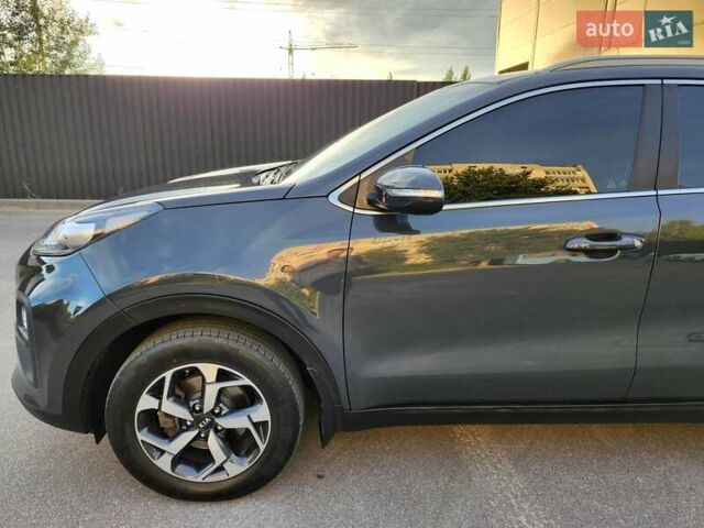 Киа Sportage 2021 в Киеве на Automoto.ua Серый Киа Sportage, объемом двигателя 1.59 л и пробегом 83 тыс. км за 22500 $, фото 2 на Automoto.ua