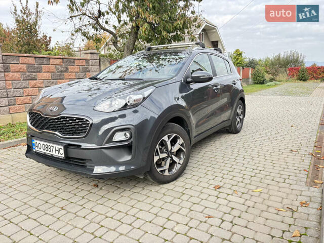 Киа Sportage 2021 в Ужгороде на Automoto.ua Серый Киа Sportage, объемом двигателя 1.59 л и пробегом 130 тыс. км за 19500 $, фото 10 на Automoto.ua