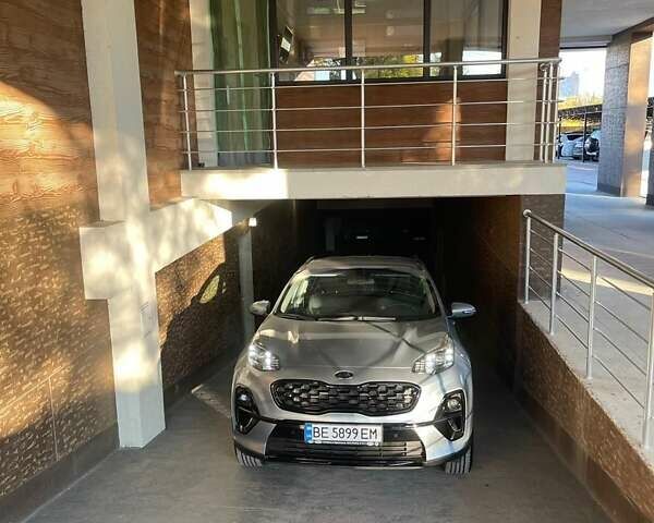 Серый Киа Sportage, объемом двигателя 1.59 л и пробегом 13 тыс. км за 25000 $, фото 4 на Automoto.ua