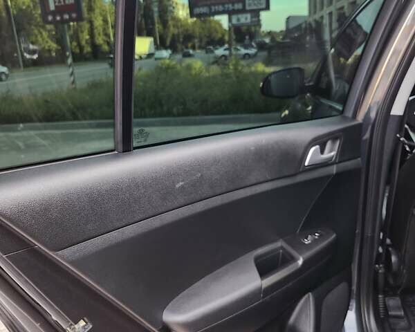 Киа Sportage 2021 в Киеве на Automoto.ua Серый Киа Sportage, объемом двигателя 1.59 л и пробегом 83 тыс. км за 22500 $, фото 15 на Automoto.ua