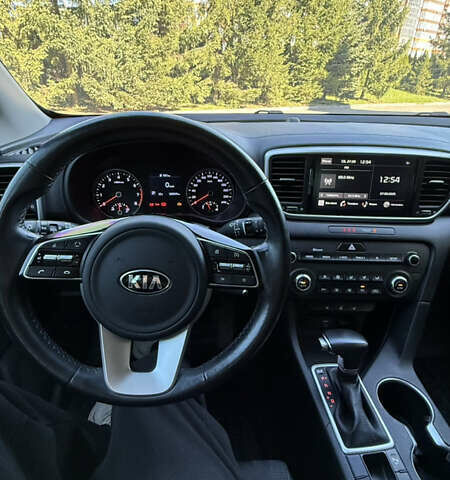 Серый Киа Sportage, объемом двигателя 1.6 л и пробегом 130 тыс. км за 17900 $, фото 15 на Automoto.ua