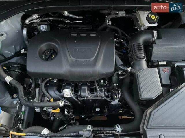 Серый Киа Sportage, объемом двигателя 1.59 л и пробегом 13 тыс. км за 25000 $, фото 29 на Automoto.ua