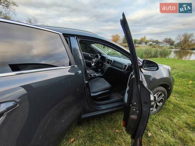 Серый Киа Sportage, объемом двигателя 1.59 л и пробегом 32 тыс. км за 19640 $, фото 12 на Automoto.ua
