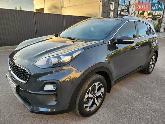 Киа Sportage 2021 в Киеве на Automoto.ua Серый Киа Sportage, объемом двигателя 1.59 л и пробегом 83 тыс. км за 22500 $, фото 1 на Automoto.ua