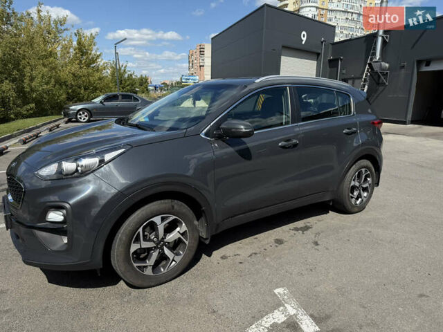 Киа Sportage 2021 в Харькове на Automoto.ua Серый Киа Sportage, объемом двигателя 1.59 л и пробегом 59 тыс. км за 17000 $, фото 2 на Automoto.ua