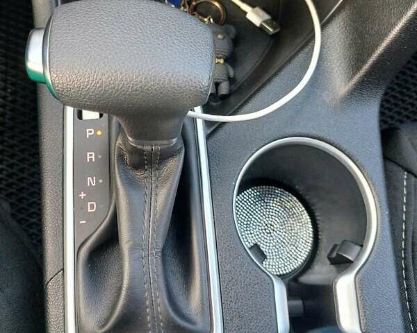 Сірий Кіа Sportage, об'ємом двигуна 2.36 л та пробігом 32 тис. км за 19000 $, фото 10 на Automoto.ua