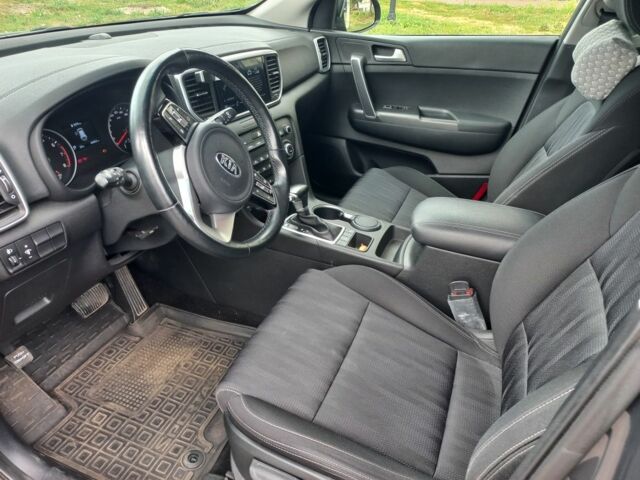 Сірий Кіа Sportage, об'ємом двигуна 1.6 л та пробігом 55 тис. км за 19200 $, фото 2 на Automoto.ua