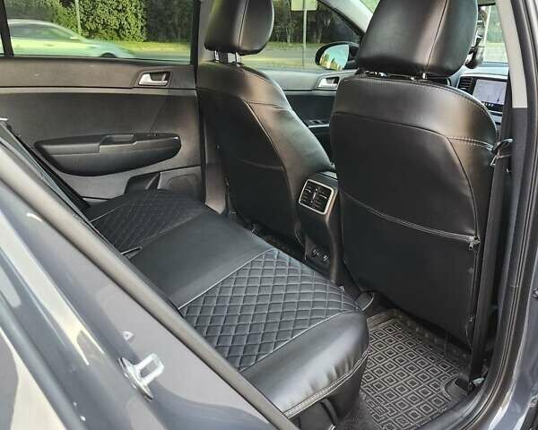 Киа Sportage 2021 в Киеве на Automoto.ua Серый Киа Sportage, объемом двигателя 1.59 л и пробегом 83 тыс. км за 22500 $, фото 17 на Automoto.ua