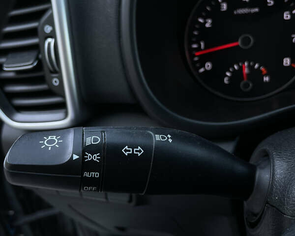 Сірий Кіа Sportage, об'ємом двигуна 2.36 л та пробігом 90 тис. км за 21000 $, фото 11 на Automoto.ua