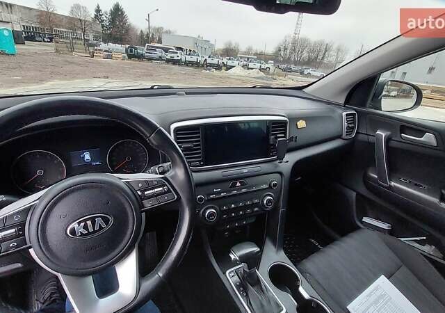 Сірий Кіа Sportage, об'ємом двигуна 1.59 л та пробігом 73 тис. км за 19000 $, фото 26 на Automoto.ua