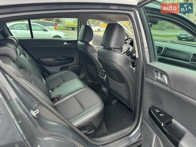 Киа Sportage 2021 в Черкассах на Automoto.ua Серый Киа Sportage, объемом двигателя 1.59 л и пробегом 100 тыс. км за 21000 $, фото 23 на Automoto.ua