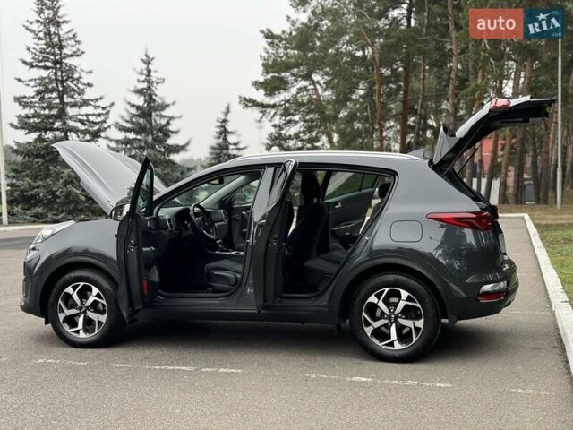 Сірий Кіа Sportage, об'ємом двигуна 1.59 л та пробігом 48 тис. км за 19500 $, фото 26 на Automoto.ua