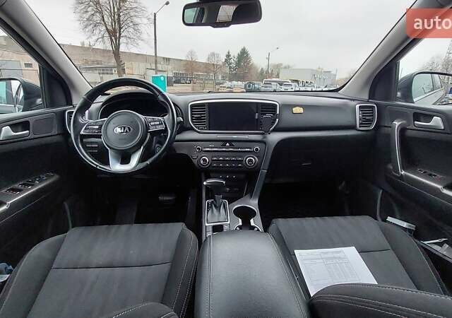 Сірий Кіа Sportage, об'ємом двигуна 1.59 л та пробігом 73 тис. км за 19000 $, фото 20 на Automoto.ua